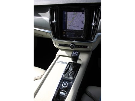 2020 Volvo S90 - thumbnail 9