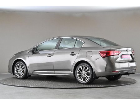 2017 Toyota Avensis - thumbnail 6