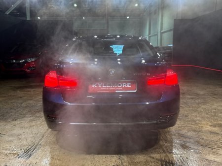 2016 BMW 3 Series 2.0L AUTOMATIC HYBRID - E LUXURY - FULL BLACK LEATHER - FACTORY ALLOYS - REAR CAMERA - HEATED SEATS - MULTI FUNCTION STEERING WHEEL €19,950 thumbnail