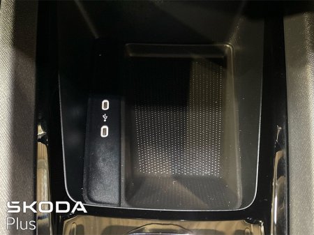 2023 Skoda Octavia - thumbnail 23