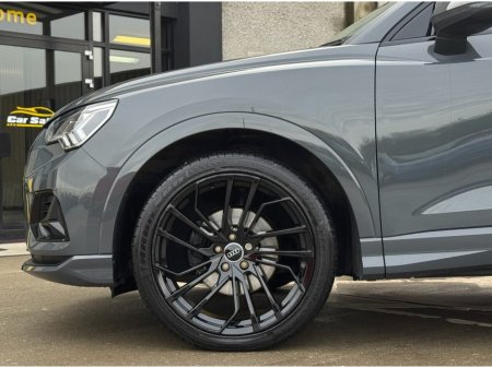 2020 Audi Q3 2.0 TDI 35 Sport SUV 5dr Diesel S Tronic Euro 6 (s/s) (150 ps) 20'' ALLOYS INCLUDED + VIRTUAL COCKPIT + APP CARPLAY €32,900 thumbnail