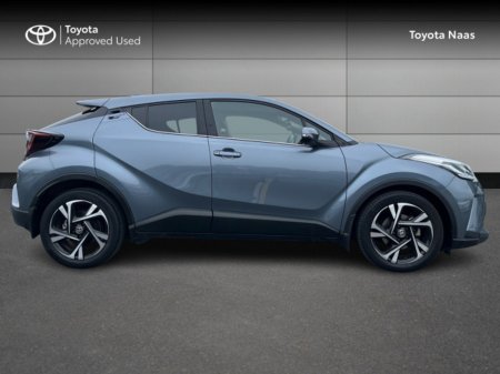 2023 Toyota C-HR HYBRID SPORT €32,444