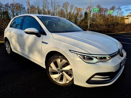 2022 Volkswagen Golf 1.5 TSI 130HP Style €24,999