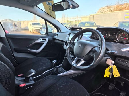 2015 Peugeot 2008 ACTIVE 1.6 HDI €5,995 thumbnail