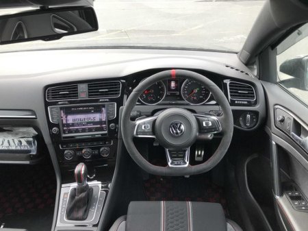 2016 Volkswagen Golf - thumbnail 8