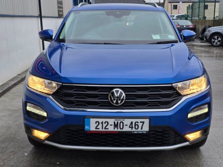 2021 Volkswagen T-Roc 2.0 TDI 115bhp Design €24,950 thumbnail