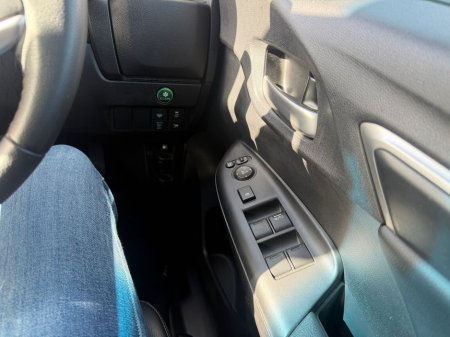 2017 Honda Fit - thumbnail 13