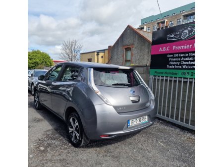 2015 Nissan Leaf - thumbnail 6