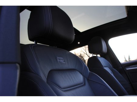 2025 Volkswagen Touareg - thumbnail 21