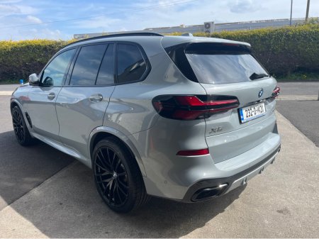 2023 BMW X5 - photo 4