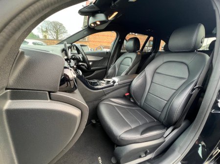 2017 Mercedes-Benz C Class - thumbnail 18