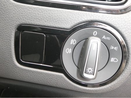 2015 Volkswagen Polo - thumbnail 21