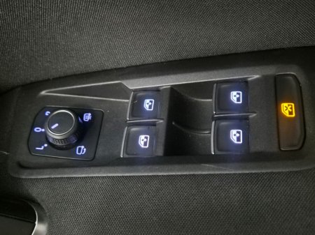 2016 Volkswagen Touran AUTO 1.4TFSI**REAR CAMERA**LOW KMS**TWO KEYS**WARRANTY**FINANCE AVAILABLE €16,449 thumbnail