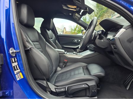 2021 BMW 3 Series - thumbnail 11