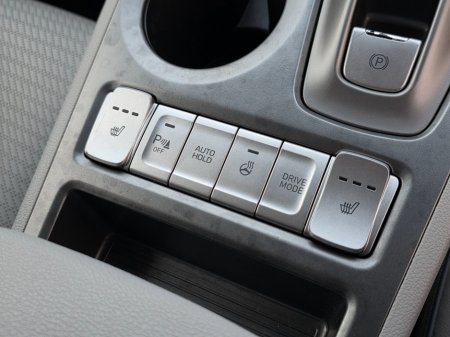 2019 Hyundai Kona - thumbnail 24