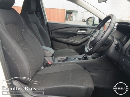 2023 Nissan Qashqai - thumbnail 10