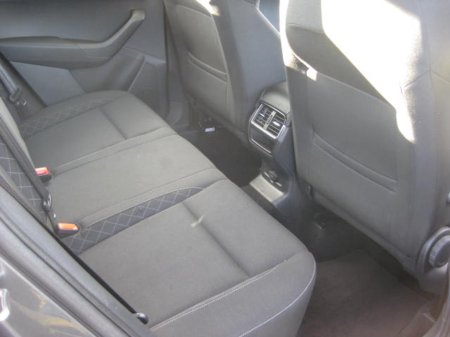 2020 Skoda Karoq - view 4