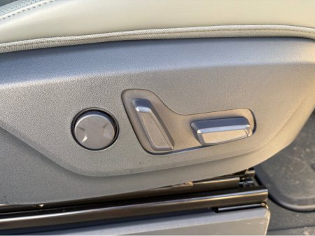 2026 Kia PV5 PASSENGER K4 2026 €46,000 thumbnail