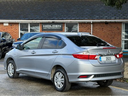 2020 Honda Grace - thumbnail 11