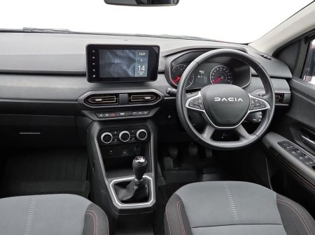 2024 Dacia Jogger TCe 110 Extreme €25,950
