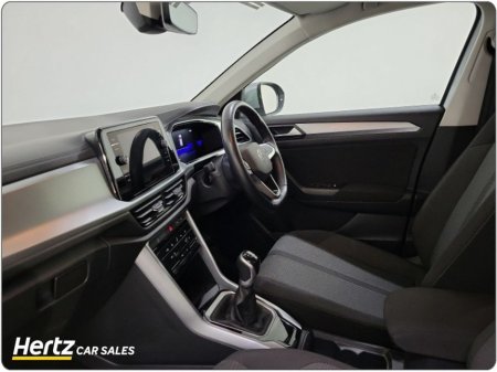 2023 Volkswagen T-Roc T-Roc LIFE TDI 2.0 Diesel Manual €26,745 thumbnail