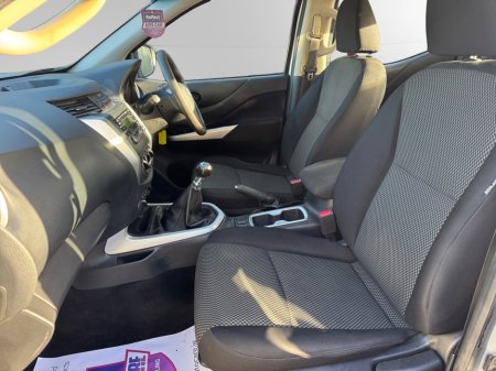 2017 Nissan Navara *NO VAT* 2.3L XE DOUBLE CAB €14,999 thumbnail