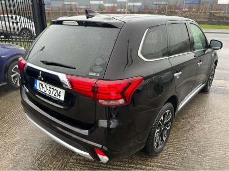 2017 Mitsubishi Outlander 2.0 PHEV AUTO LOW KMS €17,450 thumbnail