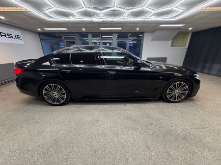 2017 BMW 5 Series - thumbnail 10