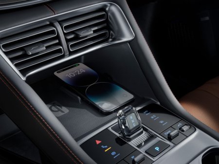 2026 BYD Seal U DM-i Comfort 26.6kWh *125km EV Range* €47,515 thumbnail