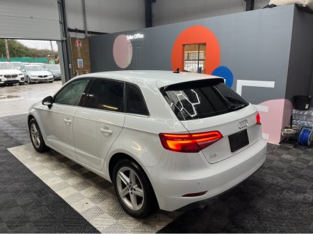2019 Audi A3 €18950! 2019 AUDI A3 SB 30TFSI 1.4 AUTOMATIC / CRUISE CONTROL / REVERSE CAMERA €18,950 thumbnail