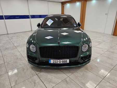 2022 Bentley Flying Spur V6 Hybrid Auto // Racing Green €164,950 thumbnail
