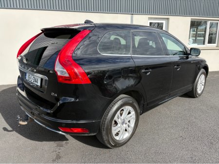2015 Volvo XC60 - thumbnail 4