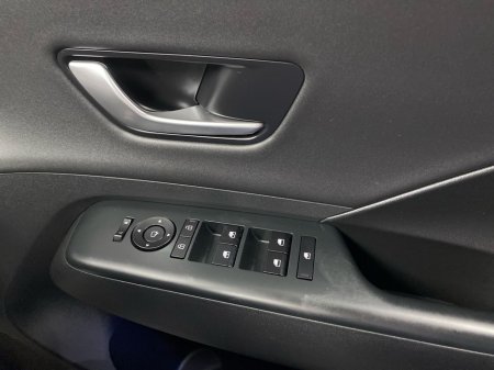 2025 Hyundai Kona - thumbnail 11