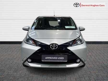 2017 Toyota Aygo 1.0 5DR X-PLAY €8,750 thumbnail