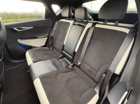 2023 Kia EV6 GT Line 5DR Auto, *limited edtion* *warranty till 2030* Bluetooth, Multi-Function Steering Wheel, Reversing Camera, Sat Nav, Climate Control, €38,900 thumbnail