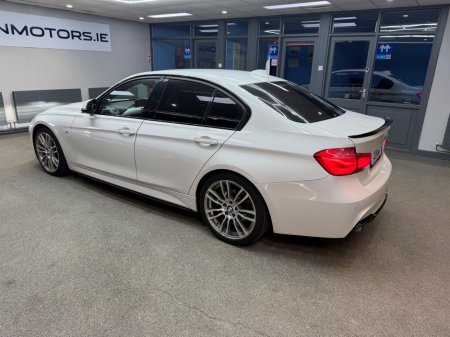 2016 BMW 3 Series - thumbnail 18