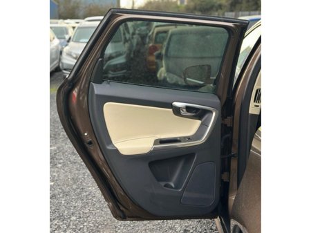 2015 Volvo XC60 2.0L Diesel Automatic Low Mileage  (7401) €17,450 thumbnail