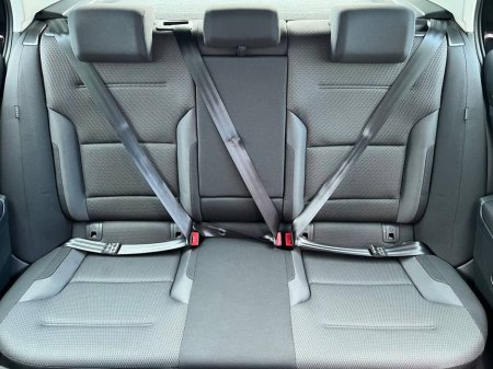 2020 Volkswagen Golf 2.0 TDI * HIGH SPEC * // DIGITAL CLUSTER // APPLE CARPLAY/ANDROID AUTO // DIAMOND CUT ALLOYS €21,900 thumbnail