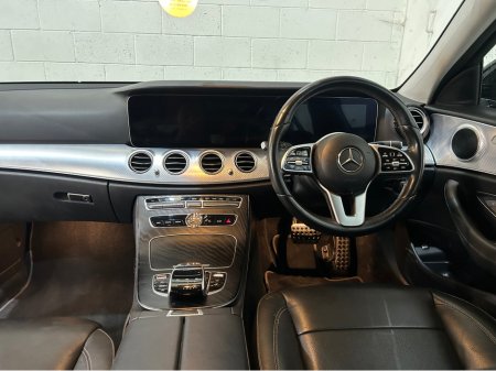 2019 Mercedes-Benz E Class - thumbnail 7