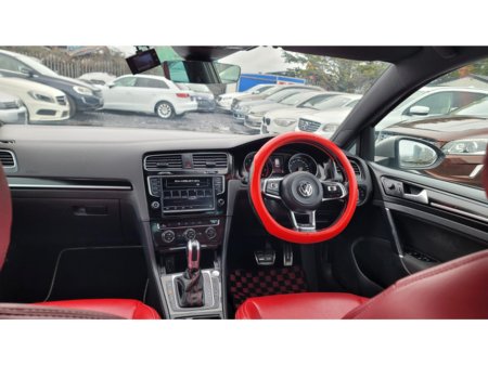 2016 Volkswagen Golf - thumbnail 16