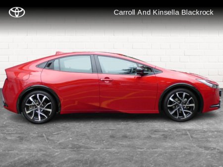 2025 Toyota Prius Phev €41,950