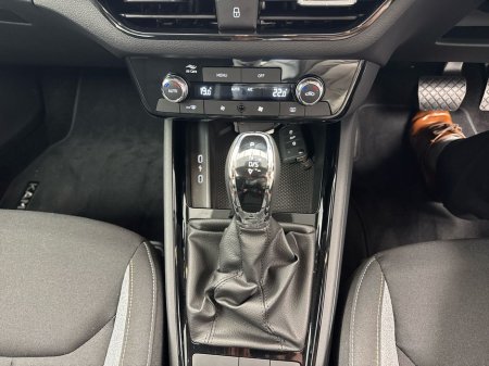 2025 Skoda Kamiq 1.0TSI SEL AUTO *PRICE DROP* €60 PER WEEK ON PCP €31,995 thumbnail