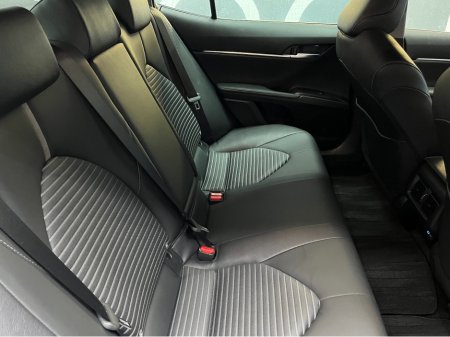 2024 Toyota Camry €44950 2024 TOYOTA CAMRY WS 2.5 AUTOMATIC / CRUISE CONTROL / REVERSE CAMERA / ELECTRIC SEATS AND MORE €44,950 thumbnail