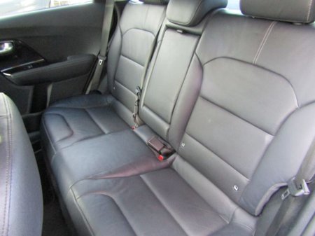 2018 Kia Niro Hybrid EXL 5DR Auto €15,950 thumbnail