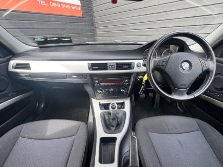 2010 BMW 3 Series - thumbnail 9