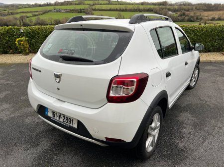 2016 Dacia Sandero Stepway 1.5 dCi 90 STEPWAY ALTERNATIVE €8,950 thumbnail