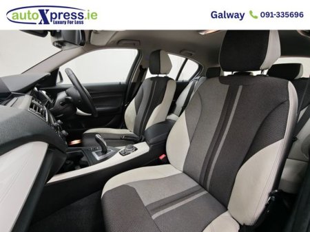 2017 BMW 1 Series - thumbnail 2