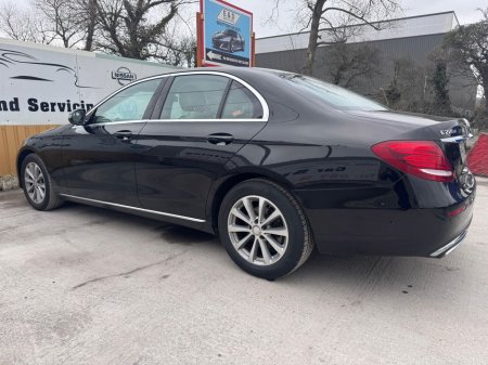 2016 Mercedes-Benz E Class 220 D AVANTGARDE 4DR AUTO €19,800 thumbnail