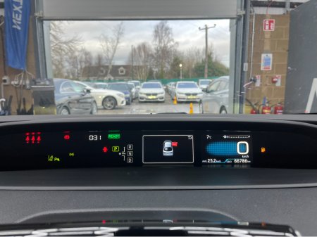 2022 Toyota Prius 2022 TOYOTA PRIUS S 1.8 AUTOMATIC / CRUISE CONTROL / REVERSE CAMERA AND MORE thumbnail