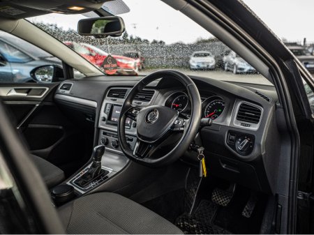 2015 Volkswagen Golf 2015 VW Golf 1.6d Auto/FSH/New NCT/Warranty €11,888 thumbnail